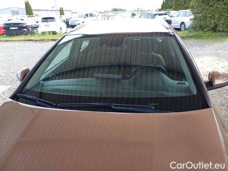 KIA  Cee'd Ceed  (CD) (2018->) Ceed SW 1.5 T-GDI 118 Spin 5d #1