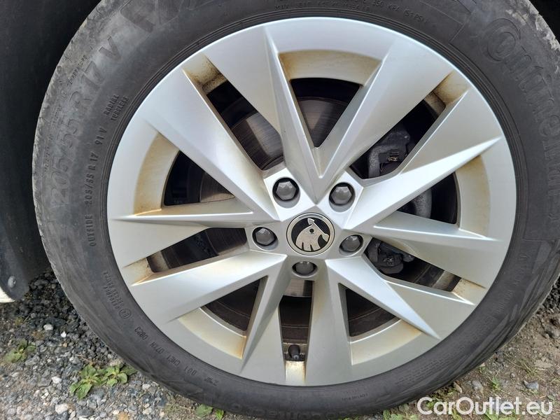  Skoda  Octavia  Combi (NX3)(2020) Oct.Combi 2.0TDI 110 Style AT #7
