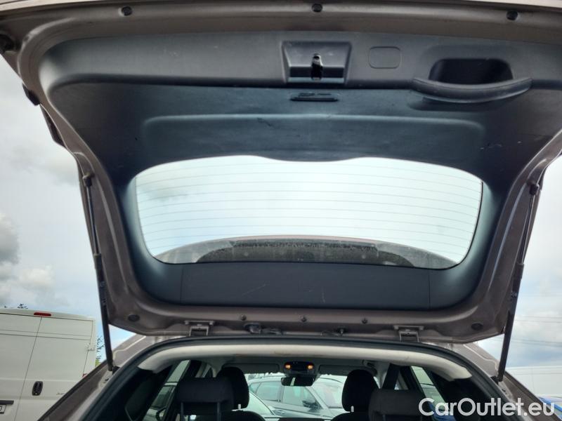  Hyundai  Tucson   (NX)(2020) Tucs.1.6 T-GDI 110 Smart AT #24