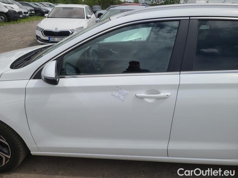  Hyundai  i30   cw (PD)(2017->)  kom.1.6CRDi 115 Smart #2