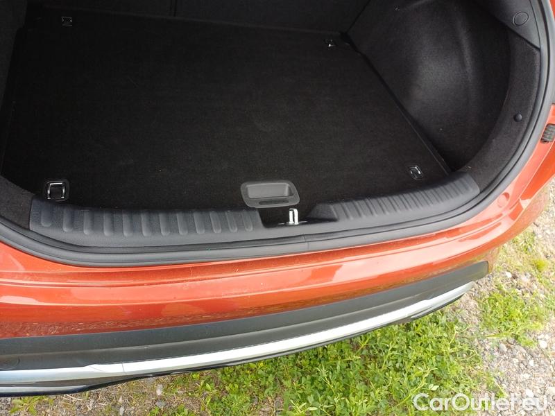  KIA  XCeed  (2019)  1.5 T-GDI Exclusive AT #10