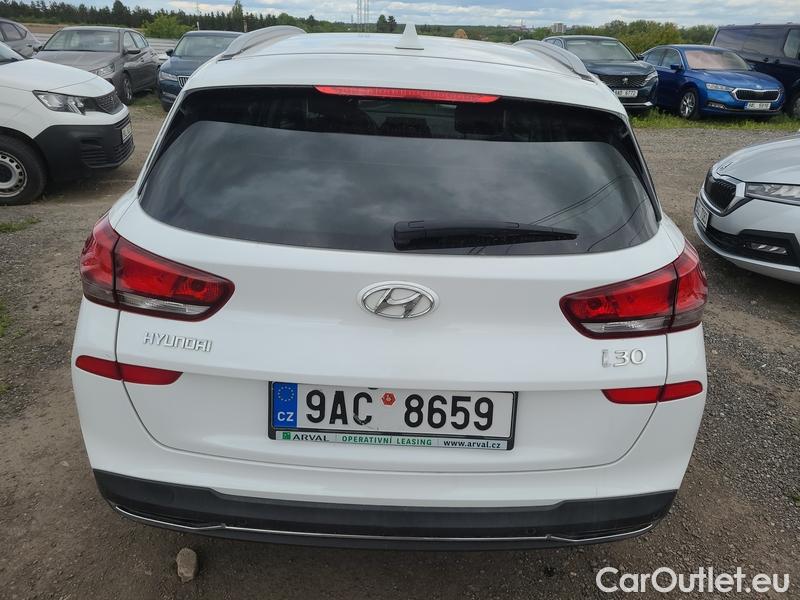  Hyundai  i30   cw (PD)(2017->)  kom.1.6CRDi 115 Smart #13