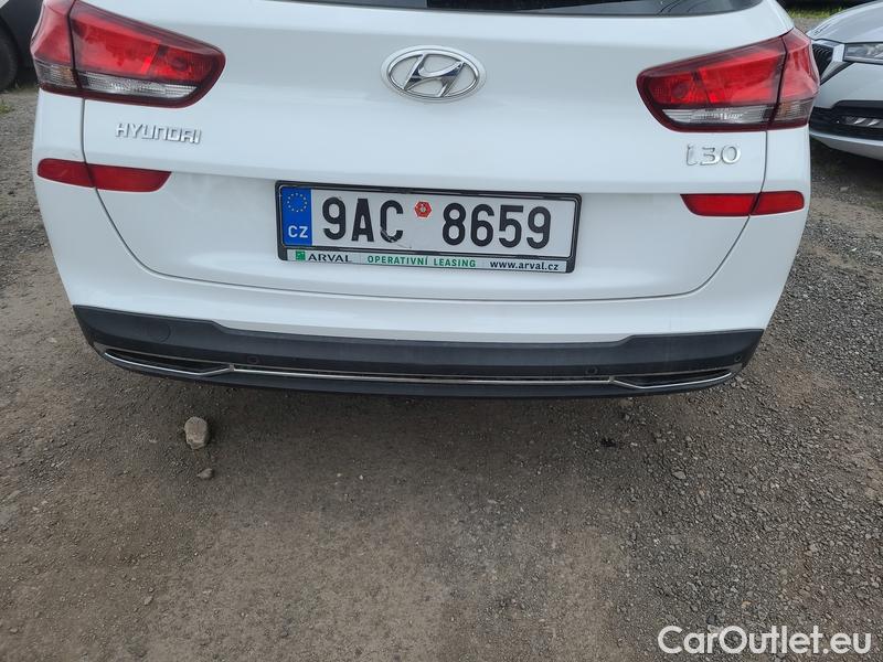  Hyundai  i30   cw (PD)(2017->)  kom.1.6CRDi 115 Smart #14