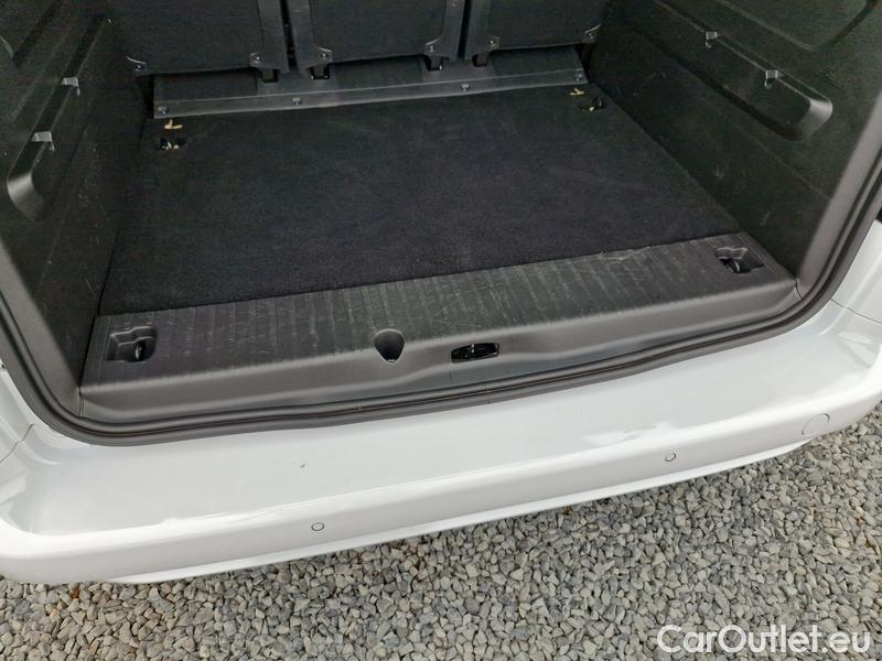 Opel  Combo  Life (E)  (2018) C.Life 1.5CDTI 75 Edition Plus #7