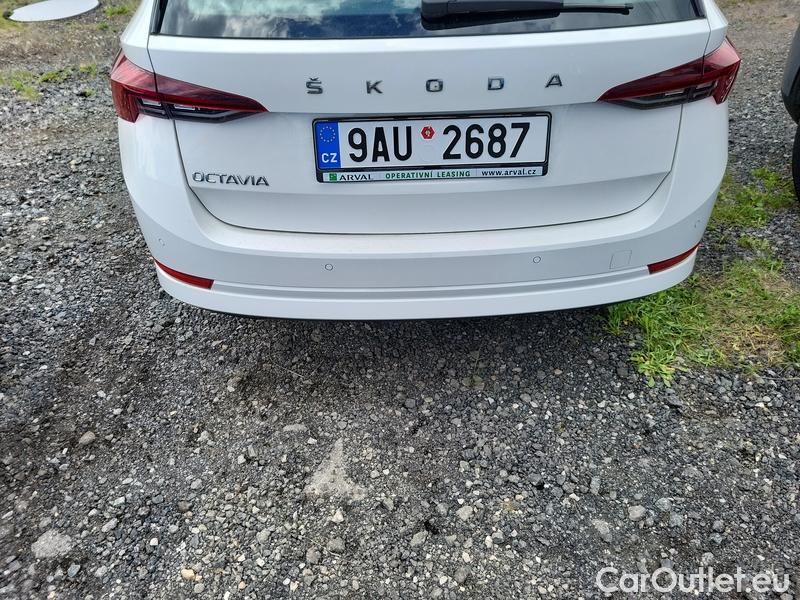  Skoda  Octavia  Combi (NX3)(2020) Oct.Combi 2.0TDI 110 Style AT #4