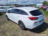 i30