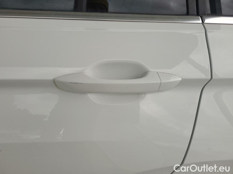  Volkswagen  Tiguan  (AX1)(2020) Tig.1.5TSI 110 Elegance AT #9