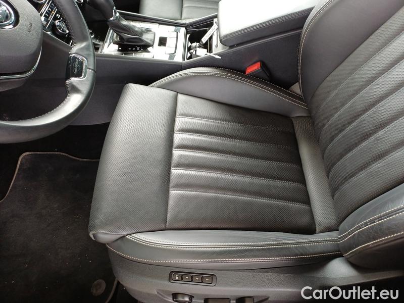  Skoda  Superb  2 (2008) Supe.FL2.0TDI 110 L&K AT #7