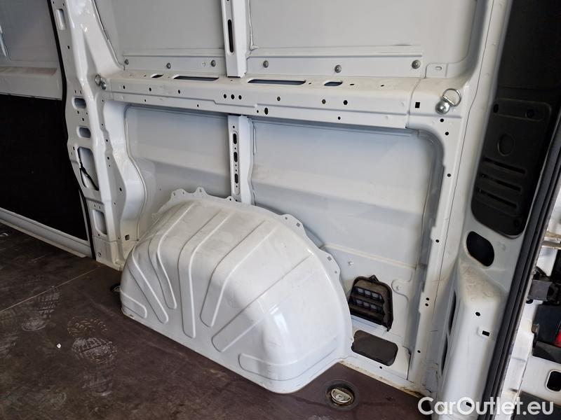  Toyota  Proace  (2016 ->) P.Max D 120 3.3 Active L2H2 4d #18