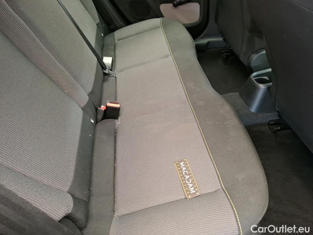  Citroen  C3  Feel Pack 1.2 PureTech 80CV BVM5 6E #16