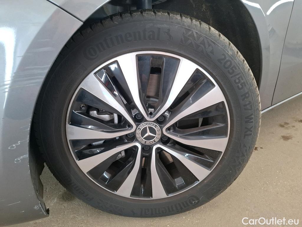  Mercedes  A-Klasse MERCEDES-BENZ Classe A Compact 2018 5P Berline A 250 e Business Line 8GDCT #30