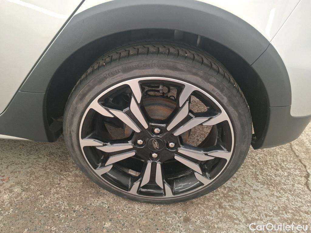  Ford  Fiesta  Active X 1.0 EcoBoost 95CV BVM6 E6d #17