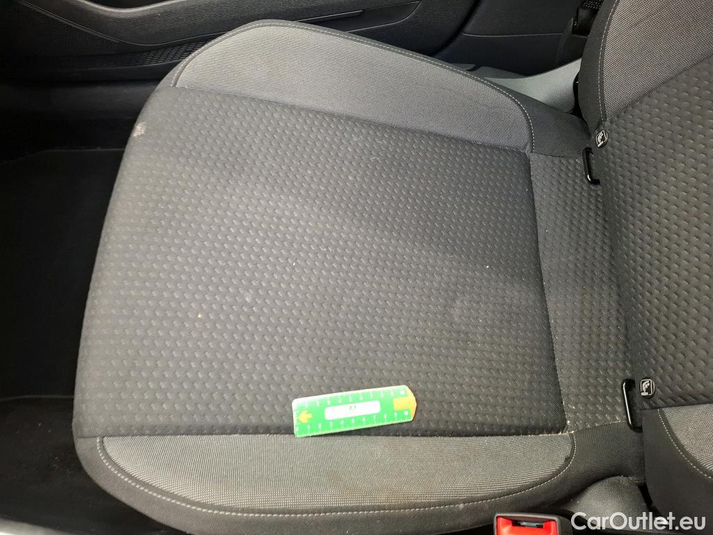  Volkswagen  Taigo  Life Business 1.0 TSI 110CV BVM6 E6d #13