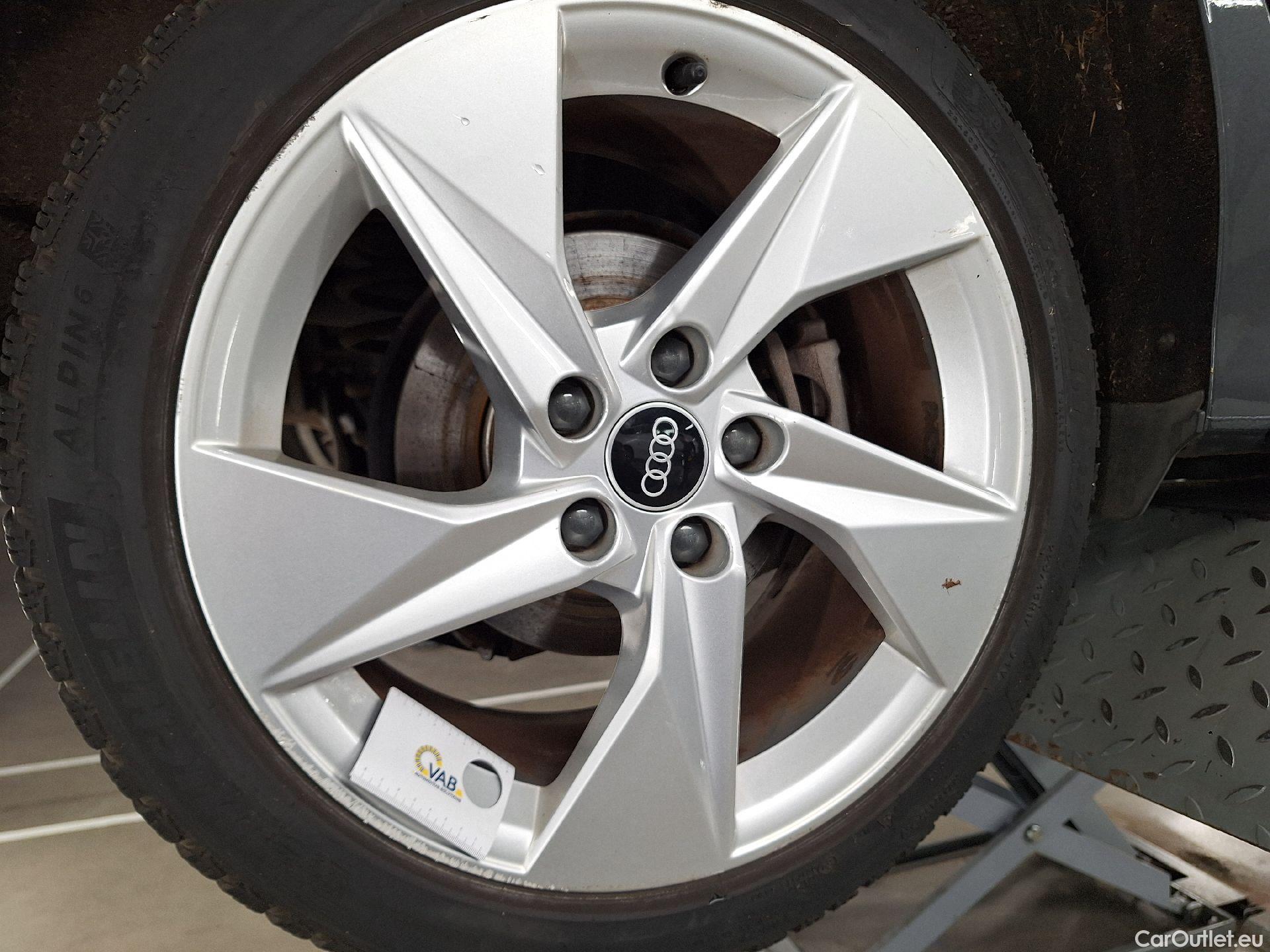  Audi  A3 Audi,  SB '20 PHEV, Audi  Sportback 1.4 40 TFSI e S Line 5d #47