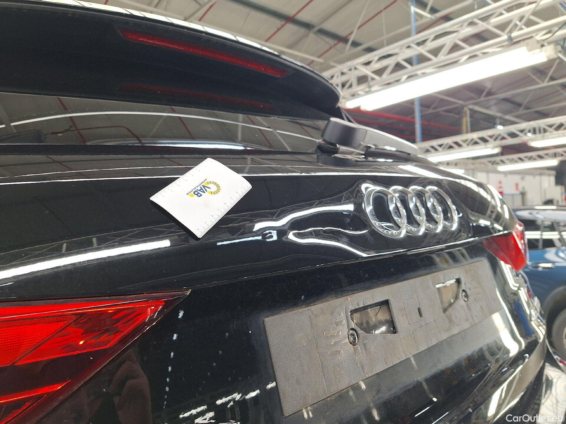  Audi  Q3 Audi,  '18 PHEV, Audi  45 TFSI e S tronic S Line 5d #10