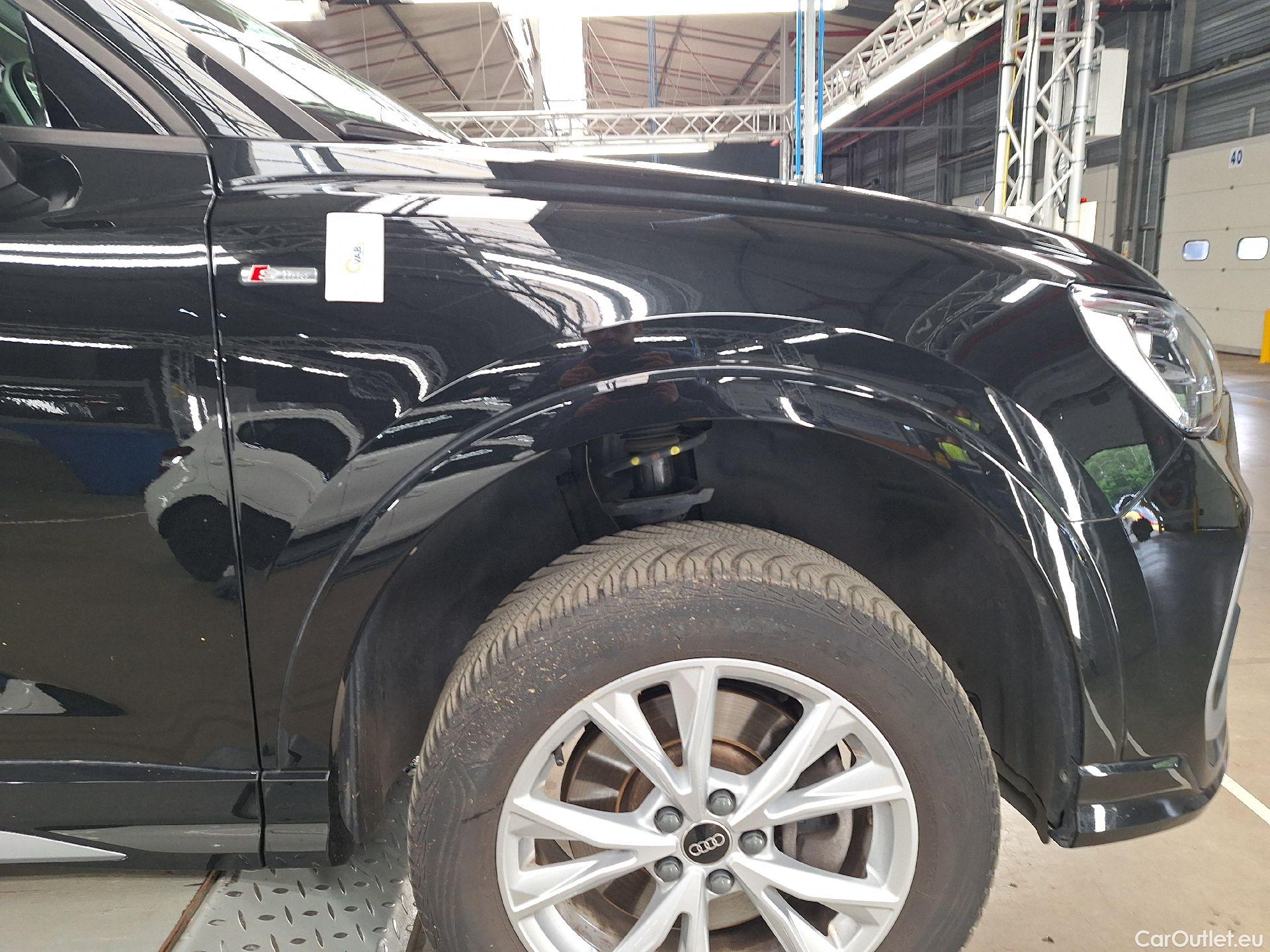  Audi  Q3 Audi,  '18 PHEV, Audi  45 TFSI e S tronic S Line 5d #17