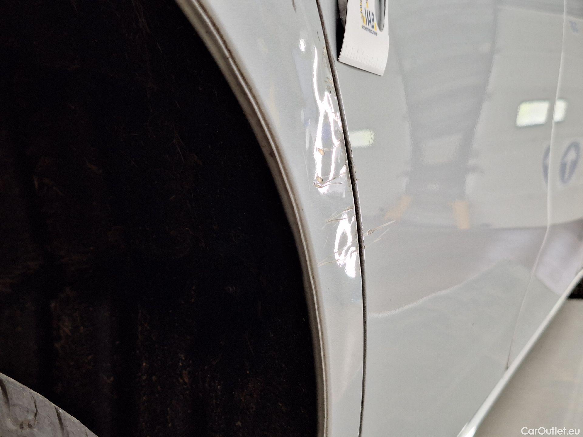  Mercedes  A-Klasse Mercedes, A-Class Berline '18, Mercedes-Benz  Limousine A 180 d DCT Busin #35