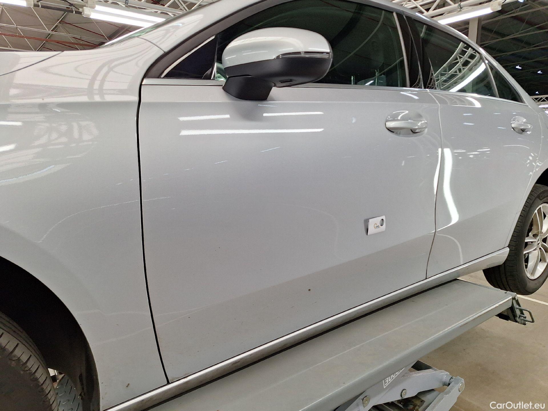  Mercedes  A-Klasse Mercedes, A-Class Berline '18, Mercedes-Benz  Limousine A 180 d DCT Busin #20