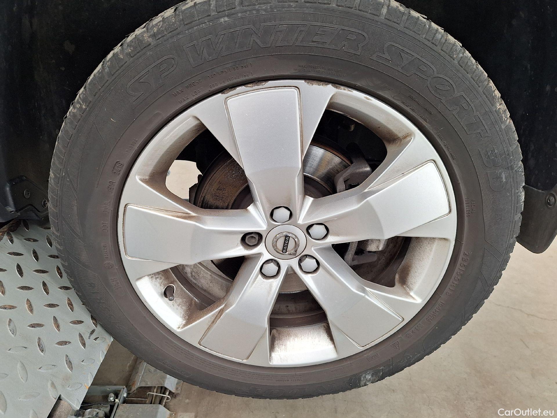  Volvo  XC 40 Volvo, XC40 '17, Volvo XC40 T3 Geartronic Momentum Pro 5d #31