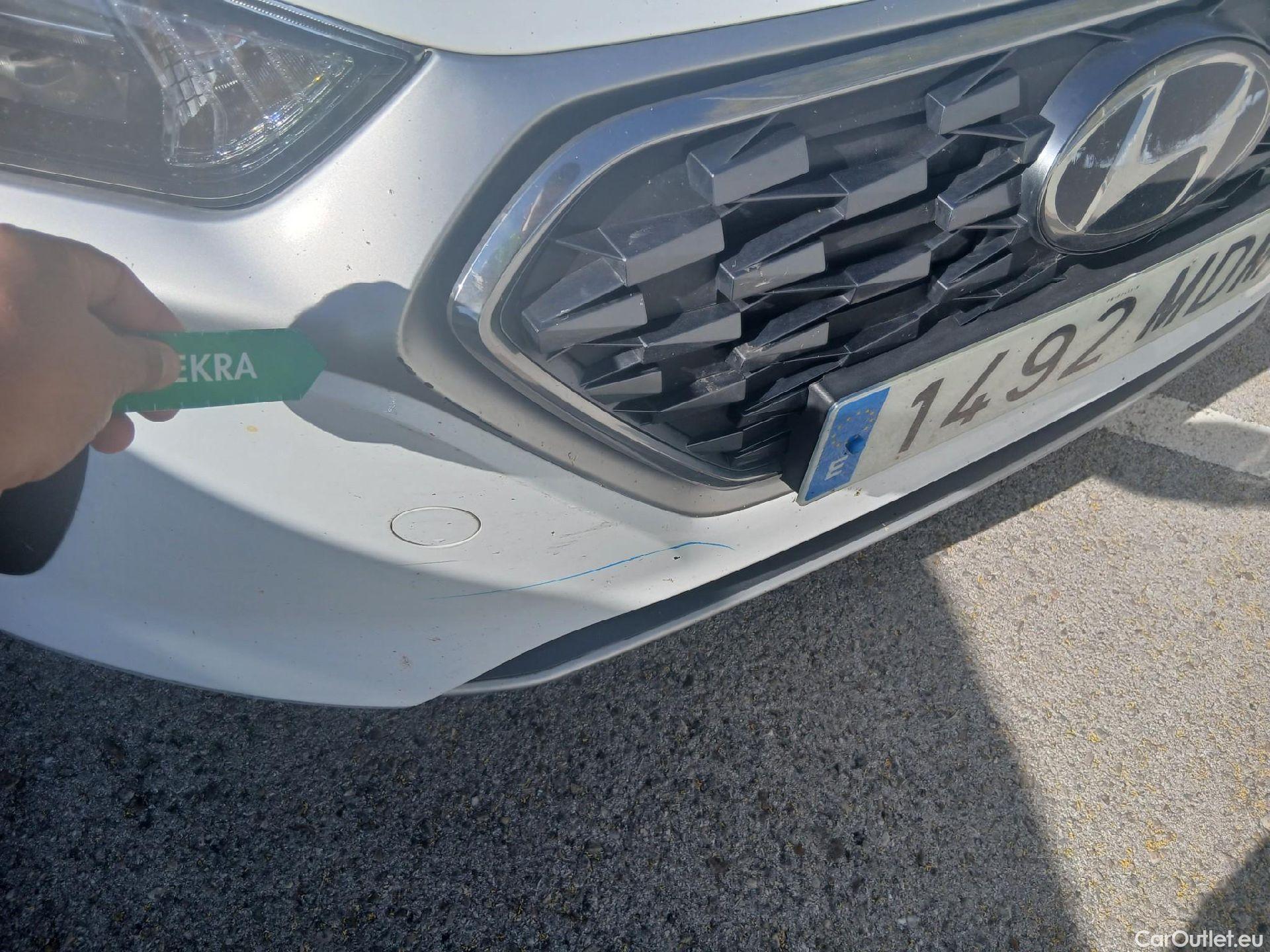  Hyundai   Ioniq HYUNDAI / 2019 / 5P / berlina con portón 1.6 GDI HEV Tecno DCT #12
