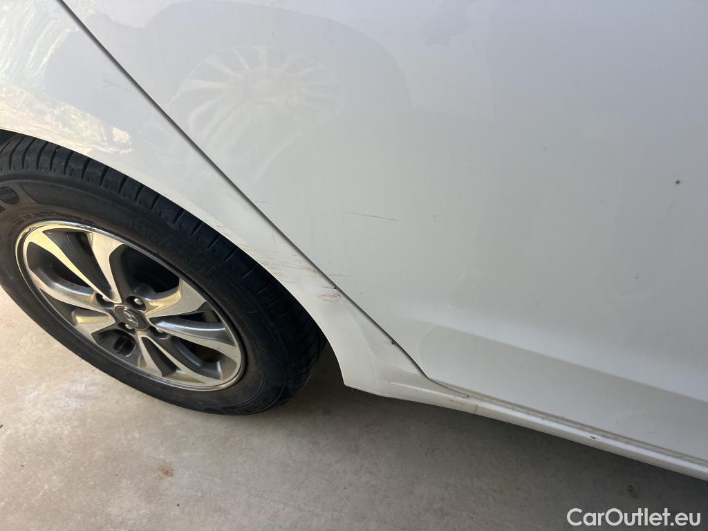  Hyundai  i20 HYUNDAI  / 2018 / 5P / berlina con portón 1.0 TGDI 74kW (100CV) Klass DCT #7