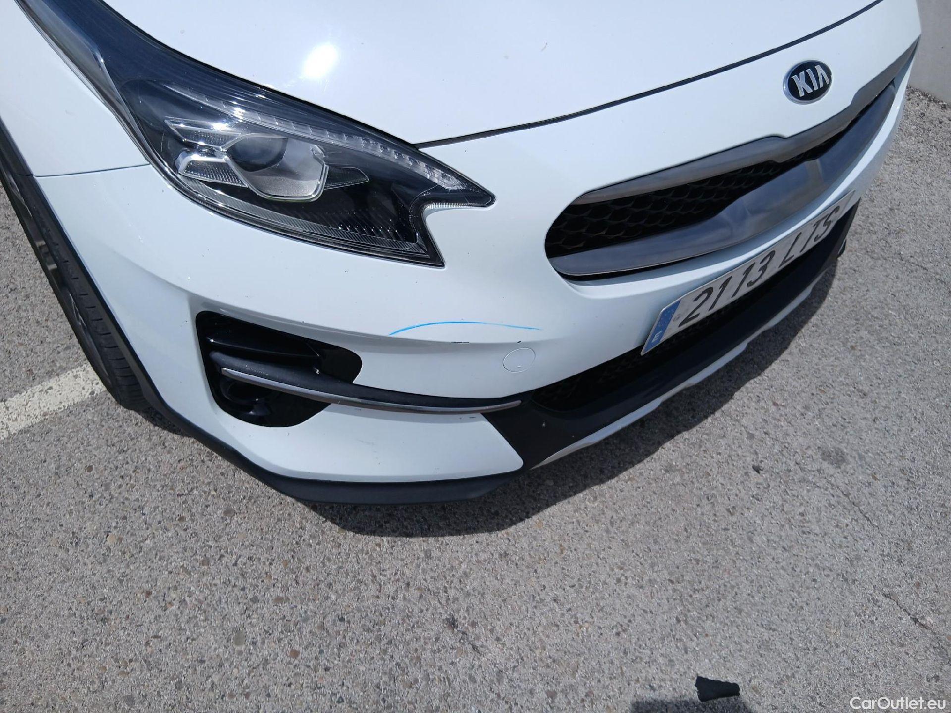  KIA  XCeed KIA  / 2019 / 5P / todoterreno 1.6 MHEV iMT Tech 100kW (136CV) #4