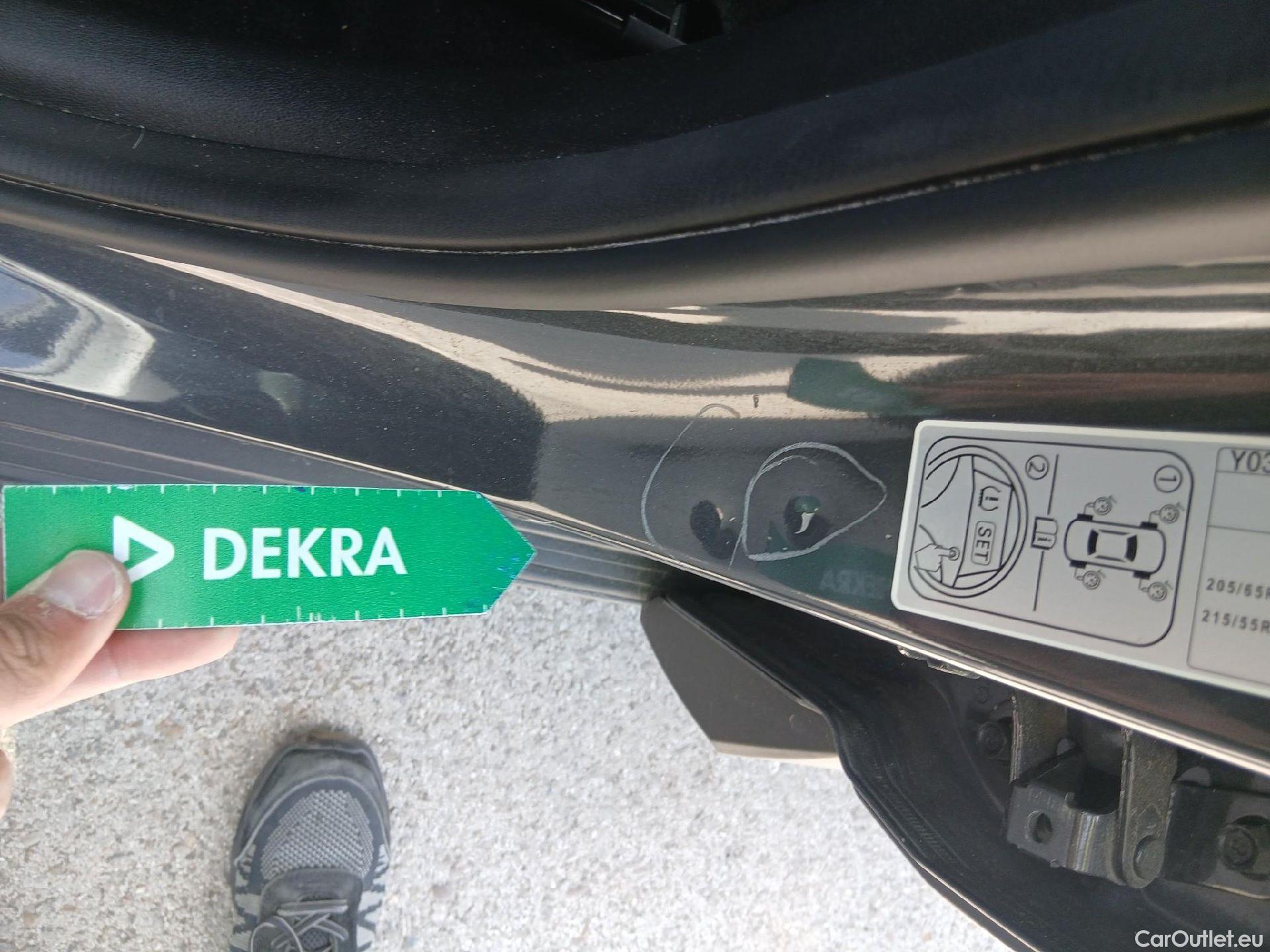  Hyundai  Konna HYUNDAI Kona / 2023 / 5P / todoterreno 1.6 GDI HEV Maxx DCT #21