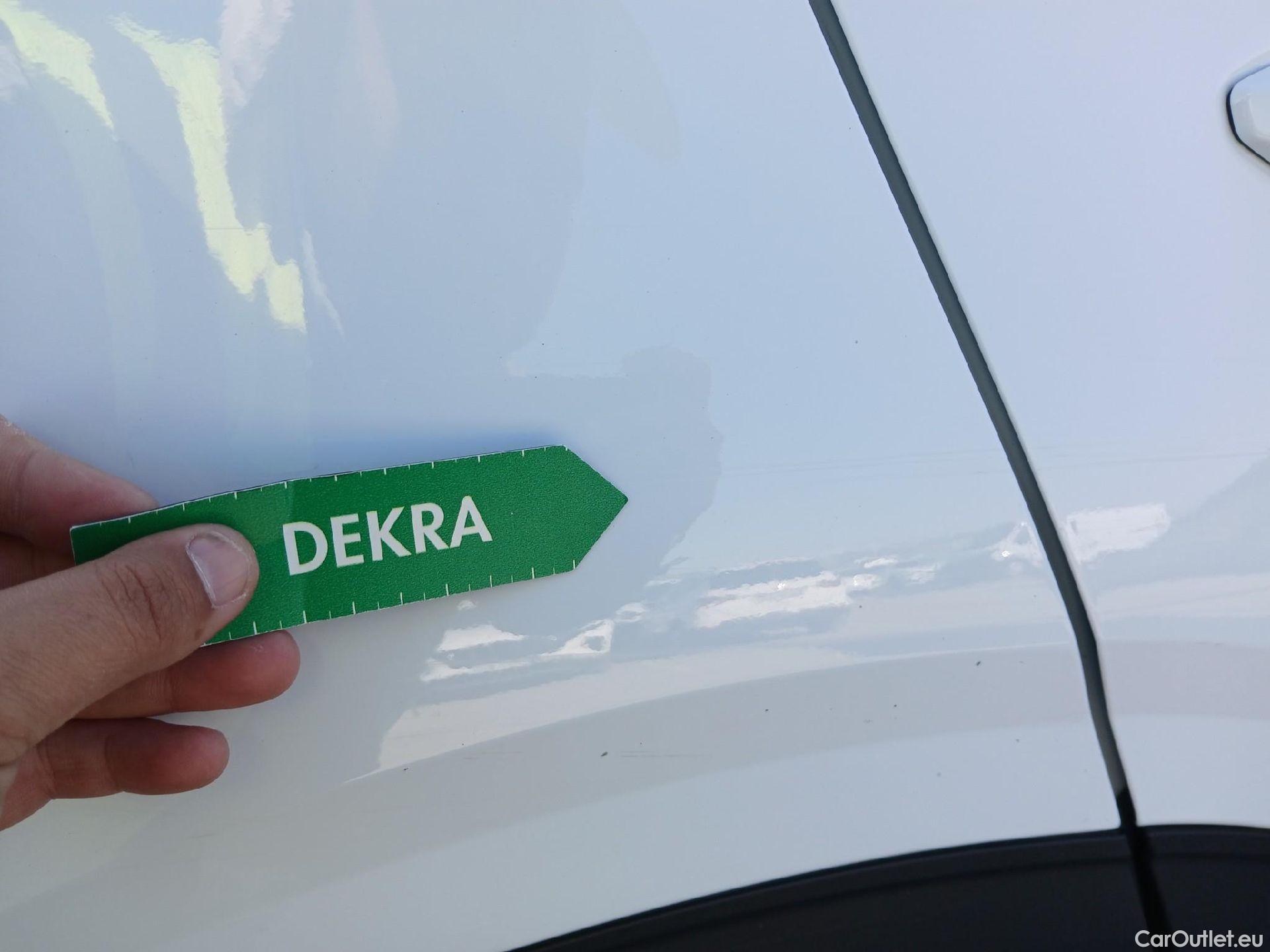  KIA  Sportage KIA  / 2022 / 5P / todoterreno 1.6 T-GDi MHEV 110kW (150CV) Drive 4x2 #31