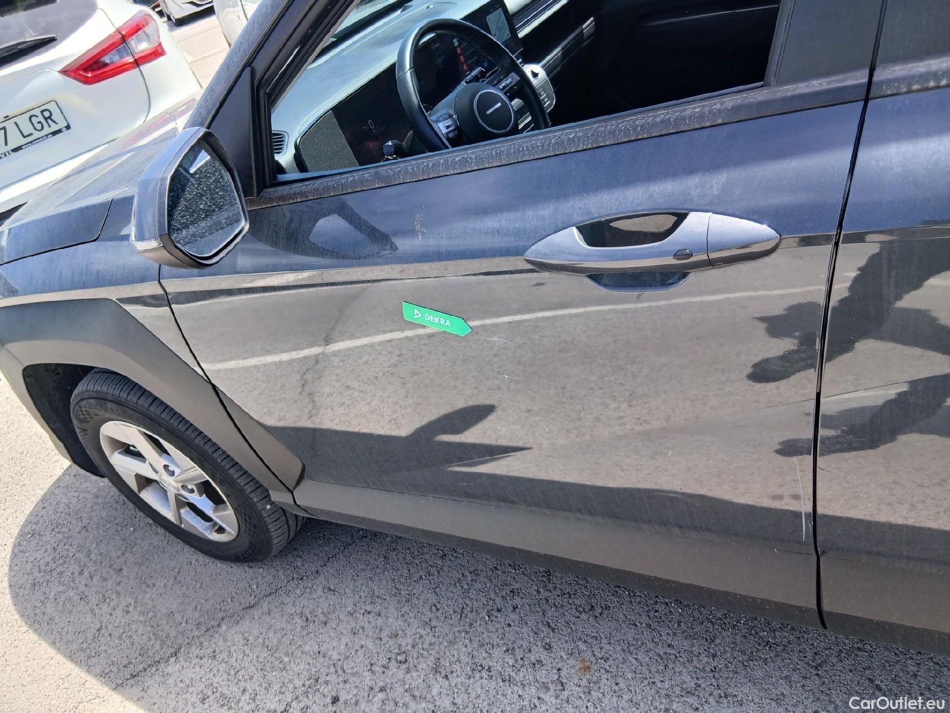  Hyundai  Konna HYUNDAI Kona / 2023 / 5P / todoterreno 1.6 GDI HEV Maxx DCT #16