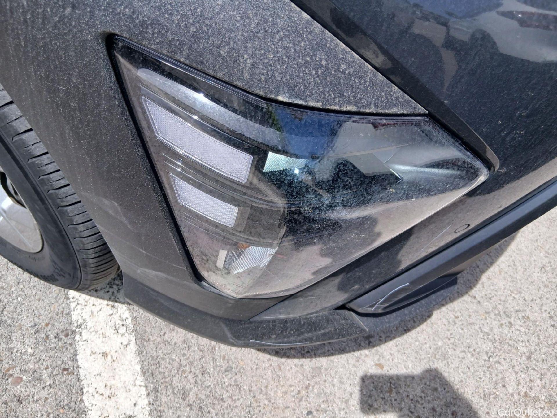  Hyundai  Konna HYUNDAI Kona / 2023 / 5P / todoterreno 1.6 GDI HEV Maxx DCT #10