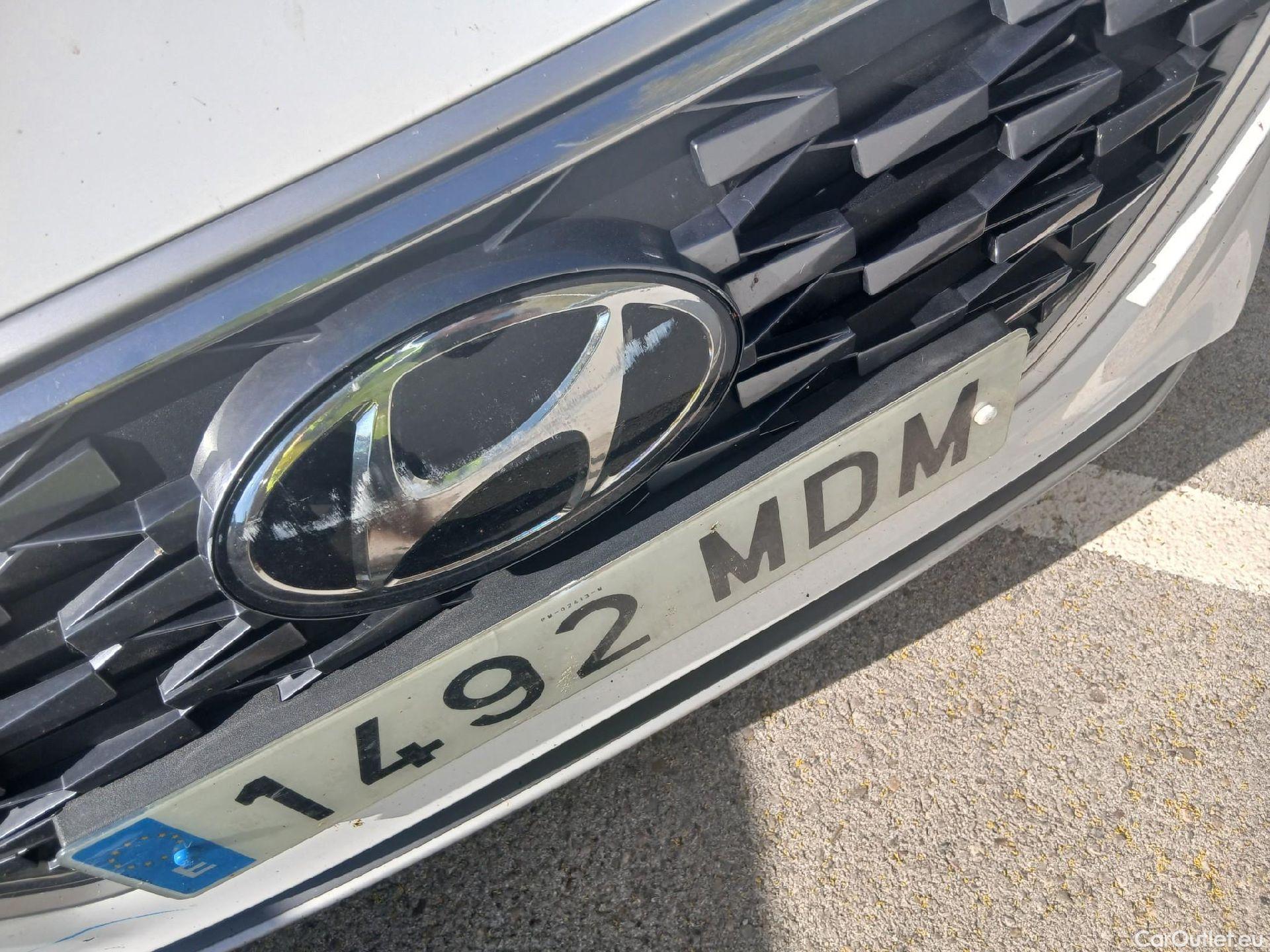  Hyundai   Ioniq HYUNDAI / 2019 / 5P / berlina con portón 1.6 GDI HEV Tecno DCT #14