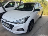 i20