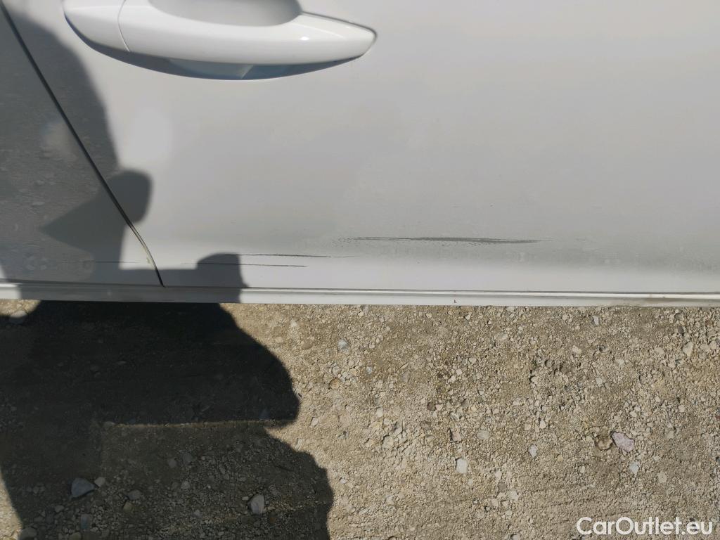  Opel  Corsa OPEL  / 2019 / 5P / berlina con portón 1.2T XHL 74kW (100CV) Edition (AC2) #5