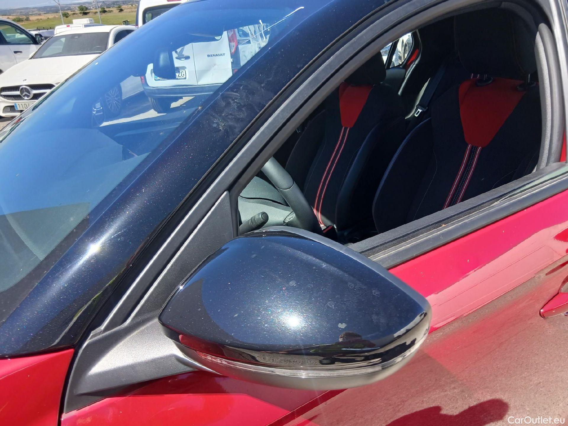  Opel  Corsa OPEL  / 2019 / 5P / berlina con portón 1.5D DT 74kW (100CV) GS #7