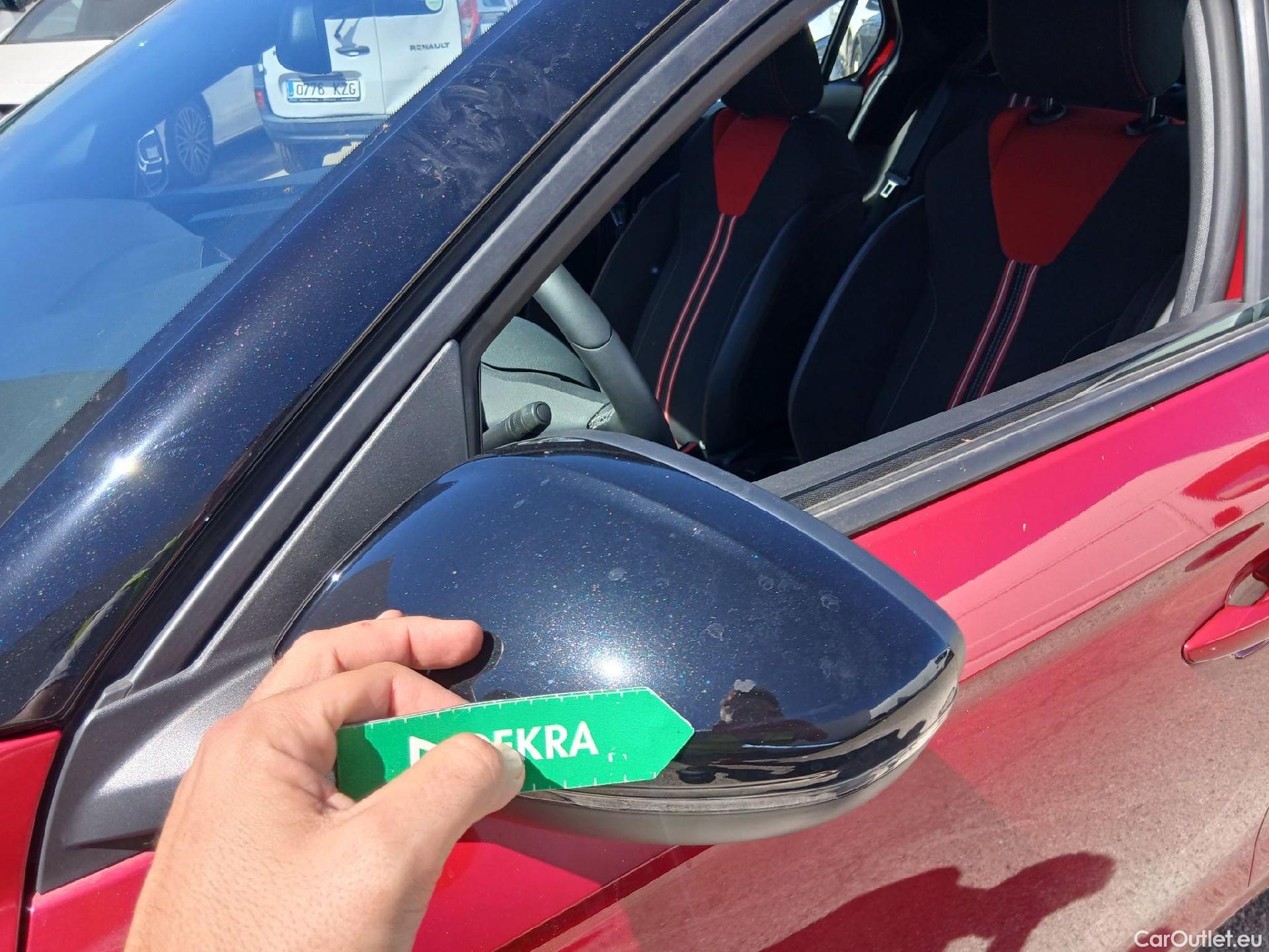  Opel  Corsa OPEL  / 2019 / 5P / berlina con portón 1.5D DT 74kW (100CV) GS #8