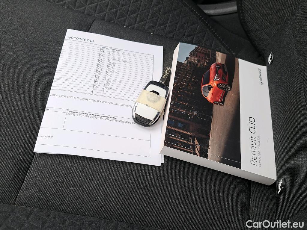  Renault  Clio RENAULT  / 2019 / 5P / berlina con portón Intens TCe 67 kW (91CV) #2