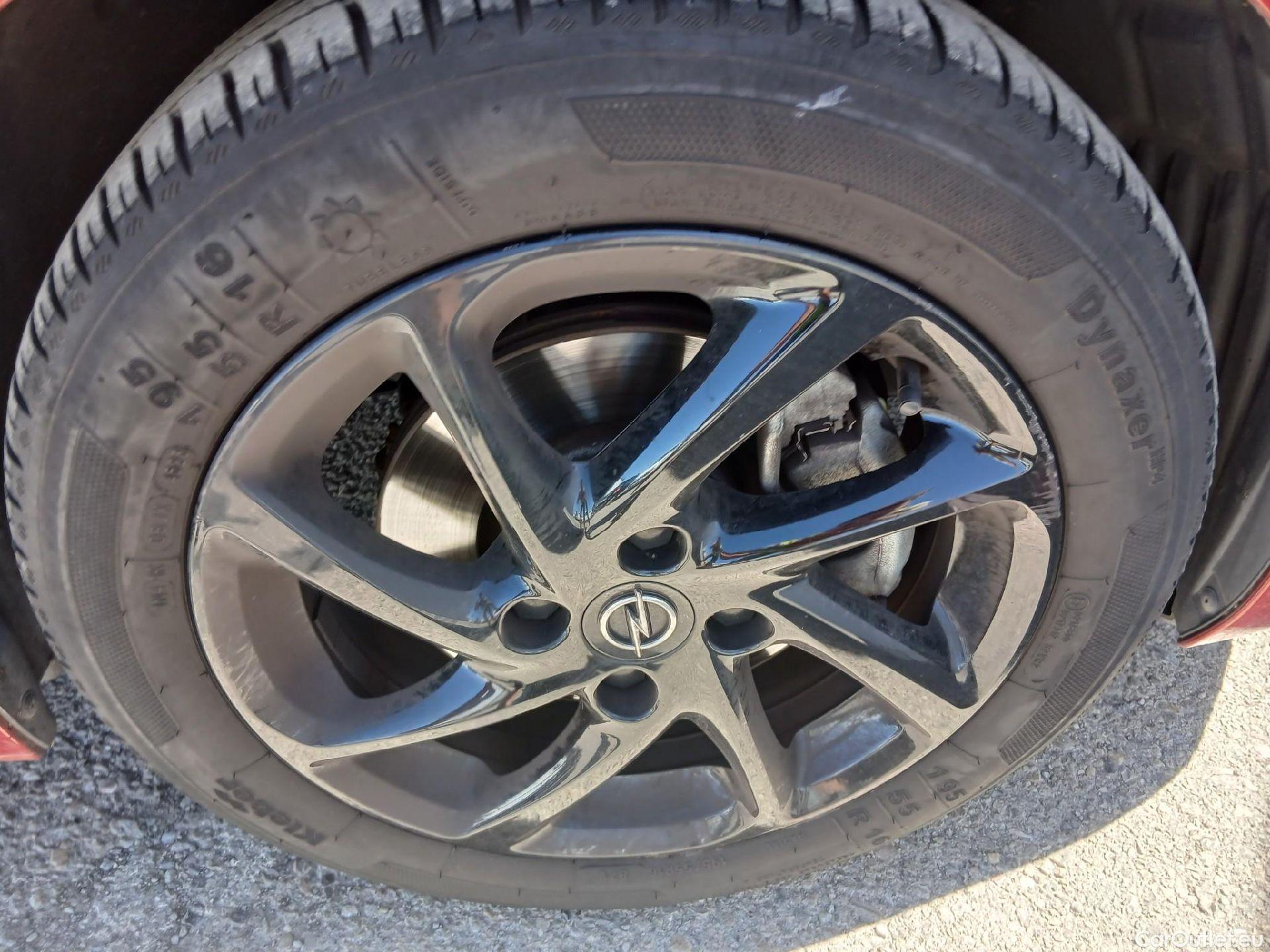  Opel  Corsa OPEL  / 2019 / 5P / berlina con portón 1.5D DT 74kW (100CV) GS #29