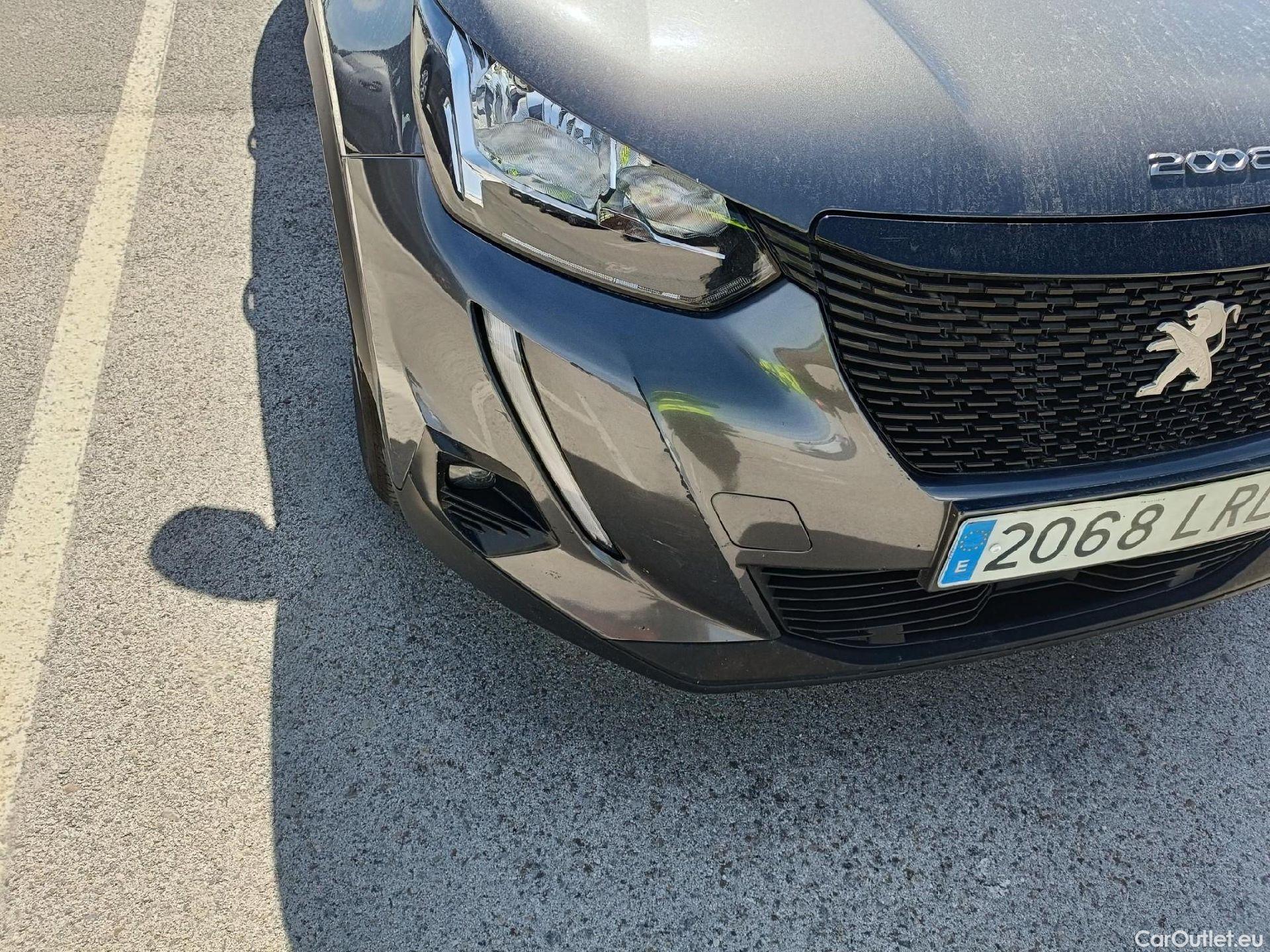  Peugeot  2008 PEUGEOT  / 2019 / 5P / todoterreno Active BlueHDI 81kW (110CV) #5