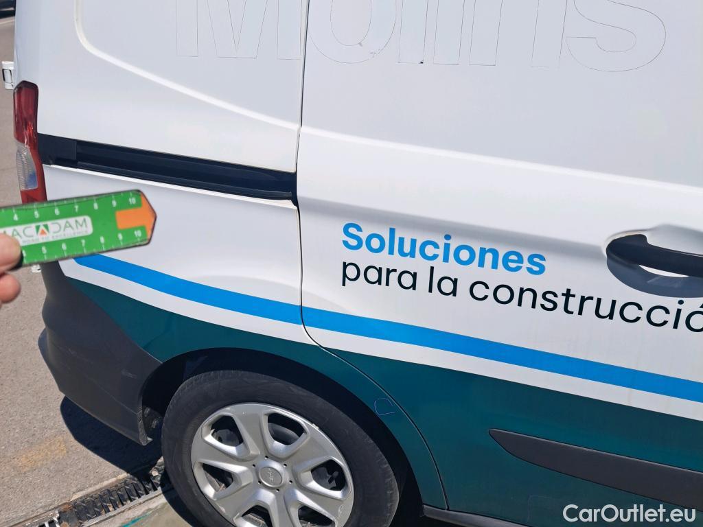  Ford  Transit FORD  Courier/2014/4P/furgón der.turis Van 1.5 TDCi 75kW Trend #34