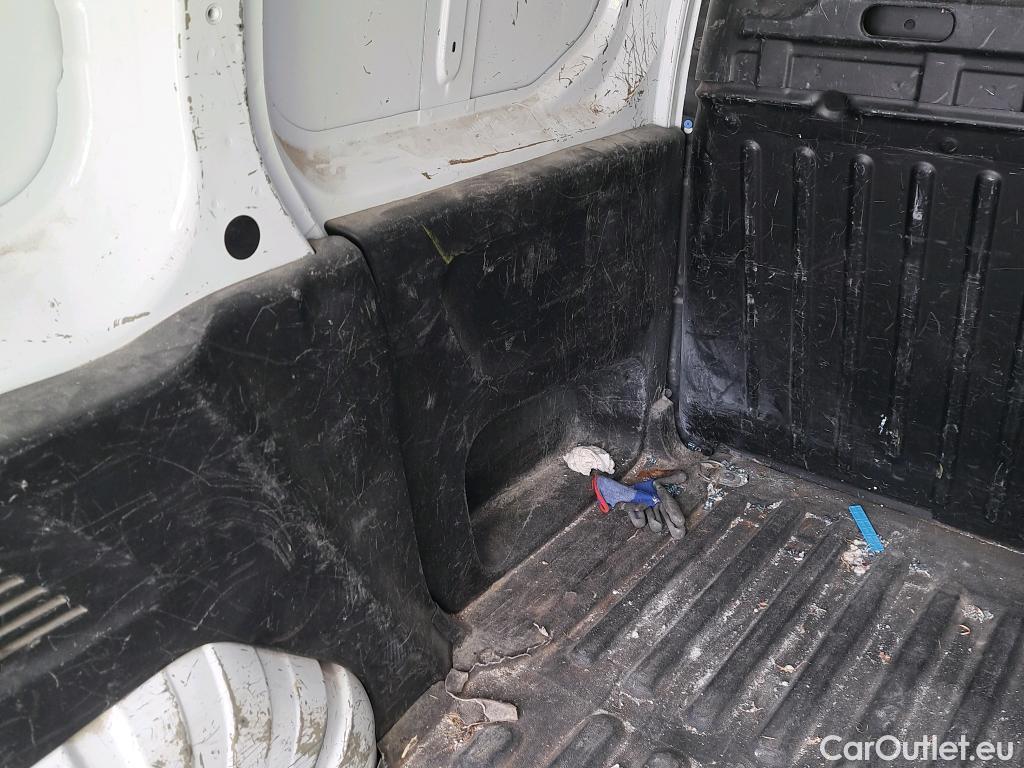  Citroen  Berlingo CITROEN  / 3P / Talla M BlueHDi 100 CV CONTROL  #30