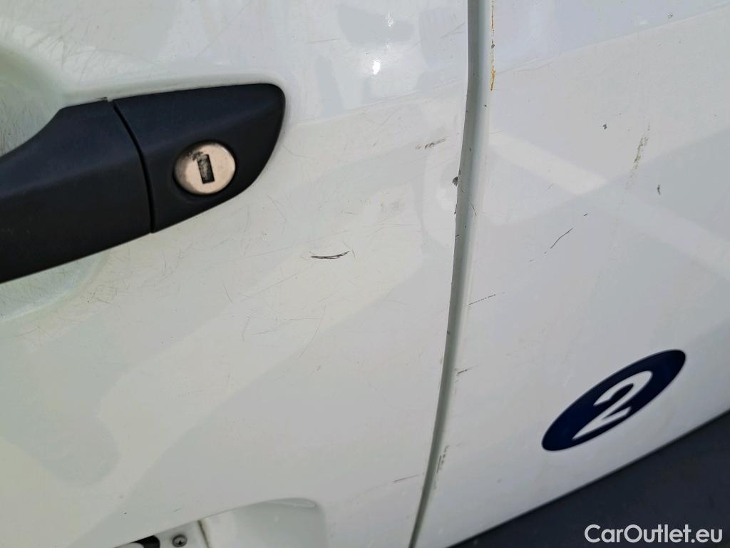  Citroen  Berlingo CITROEN  / 3P / Talla M BlueHDi 100 CV CONTROL  #6