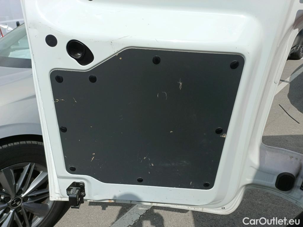  Citroen  Jumpy CITROEN  / 4P /  Talla M BlueHDi 120 CV Control #29