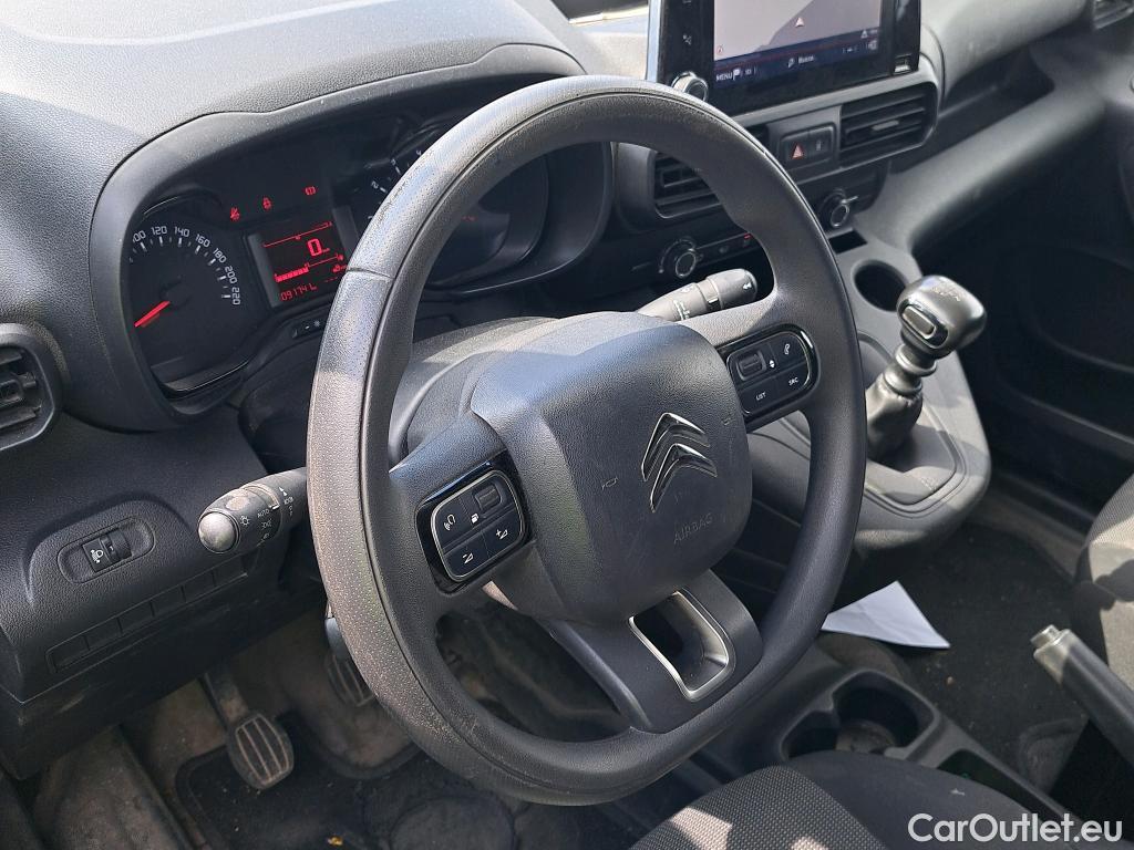  Citroen  Berlingo CITROEN  / 3P / Talla M BlueHDi 100 CV CONTROL  #36