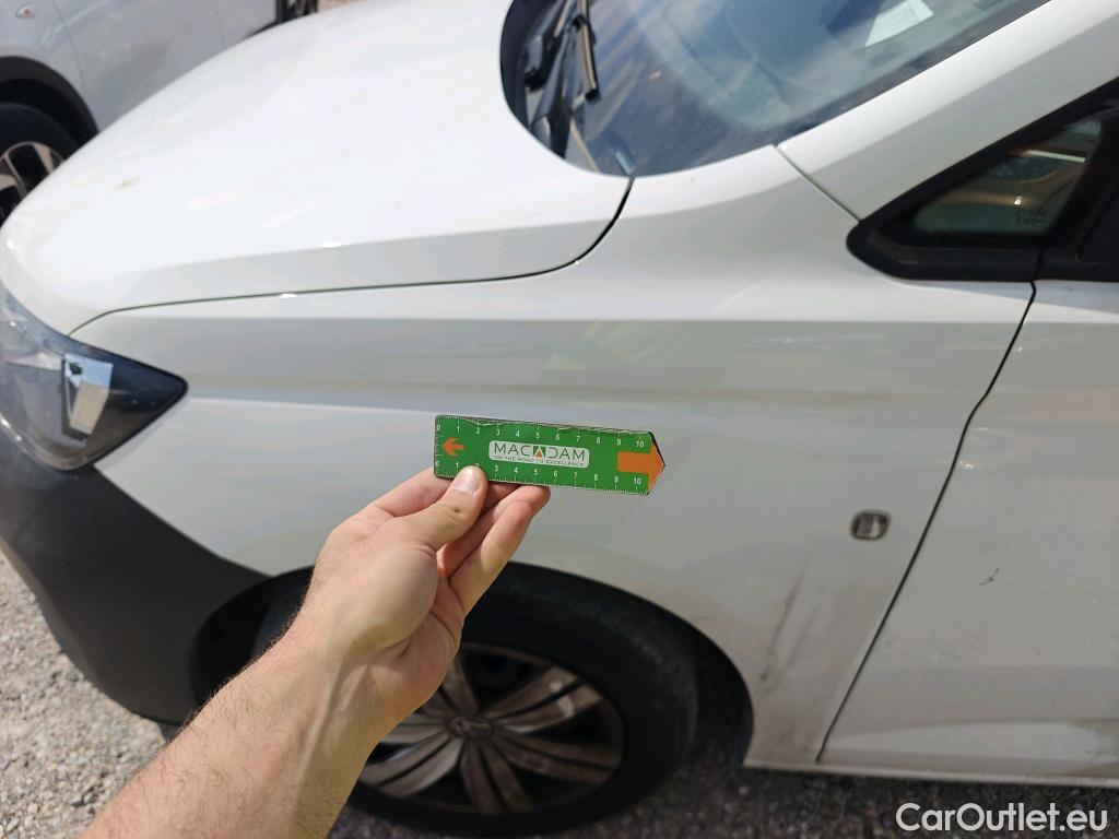  Volkswagen  Caddy VOLKSWAGEN  / 2020 / 4P / combi Kombi 2.0 TDI 75kW (102CV) #36