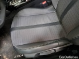  Peugeot  2008 PEUGEOT  / 2019 / 5P / CROSSOVER BLUEHDI 130 EAT8 ALLURE PACK S/S AUT. #12