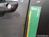  Peugeot  2008 PEUGEOT  / 2019 / 5P / CROSSOVER BLUEHDI 130 EAT8 ALLURE PACK S/S AUT. #56
