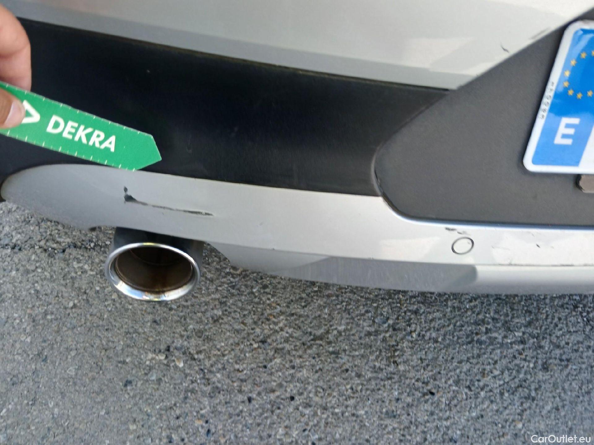  Bmw  X2 BMW  / 2017 / 5P / todoterreno sDrive18d #33