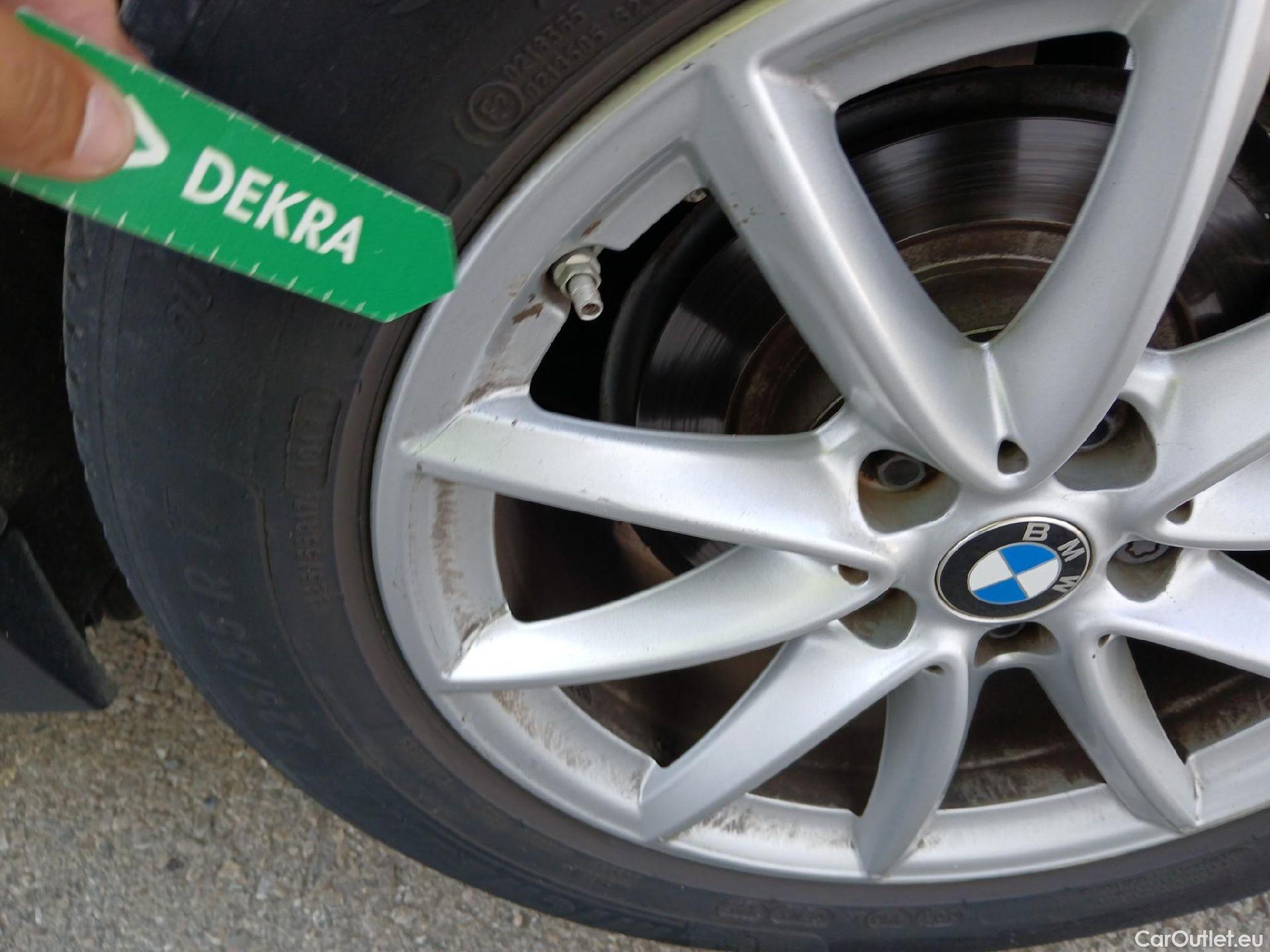  Bmw  X2 BMW  / 2017 / 5P / todoterreno sDrive18d #28