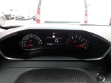  Peugeot  2008 PEUGEOT  / 2019 / 5P / todoterreno Allure BlueHDI 81kW (110CV) #4
