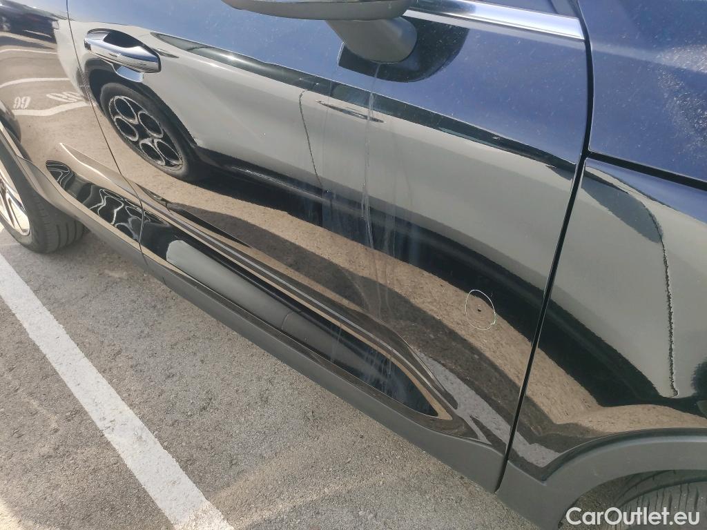  Volvo  XC 40 VOLVO XC40 / 2017 / 5P / todoterreno 1.5 T5 Twin Recharge Inscription Auto #3